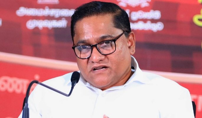 தூதரக சேவையில் ஈடுபட்டுள்ள அரசியல்வாதிகளின் உறவுகளுக்கு ஆப்பு!