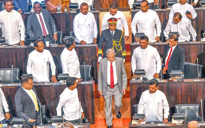 பாராளுமன்றத்தில் மீண்டும் பலத்தை நிரூபித்தது அரசு – ஆதரவாக 122 வாக்குகள்!