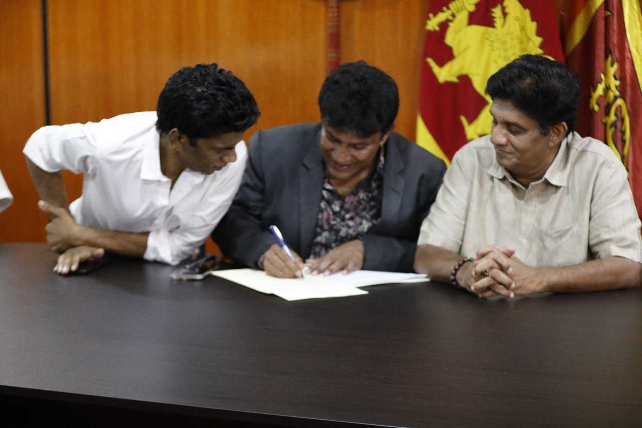 மலையக தமிழர்களுக்கு சம உரிமை கிட்டுமா?